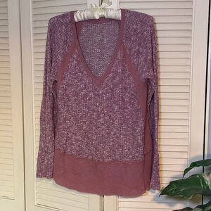 Anthropologie Eri + Ali Women's Long Sleeve V-Neck Top